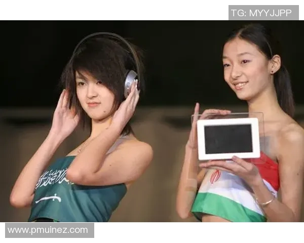 短发魅力足球女星展现个性与风采的完美结合